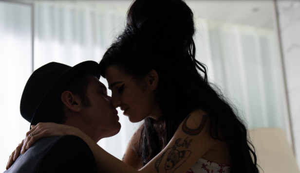 „Back to Black“: Amy Winehouse-Biopic startet im Kino